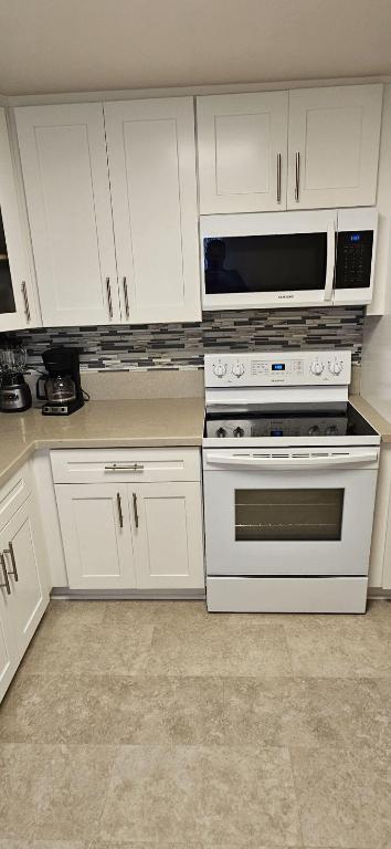 5700 NW 2nd Avenue, 411, Boca Raton Unit: 411