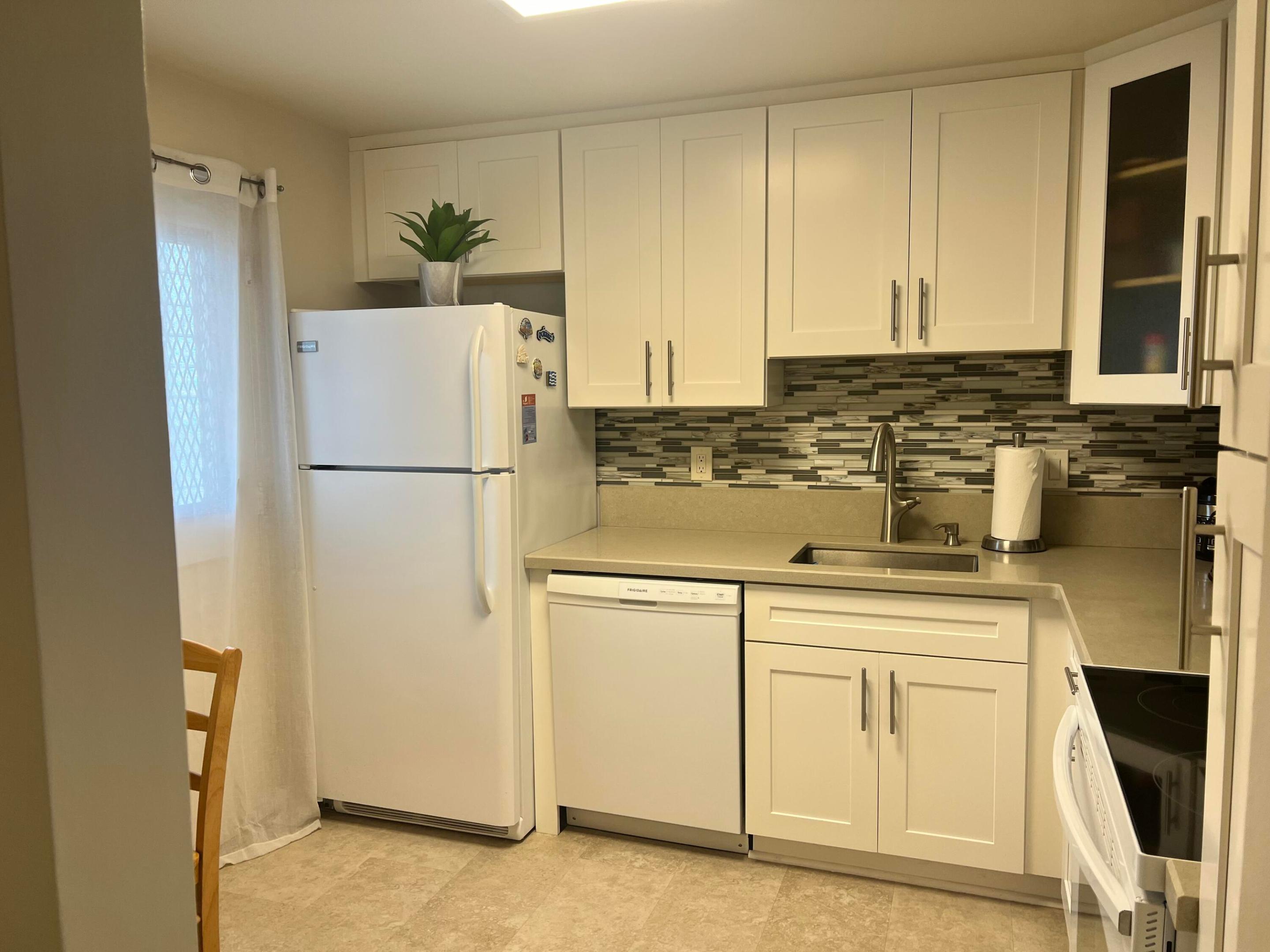 5700 NW 2nd Avenue, 411, Boca Raton Unit: 411