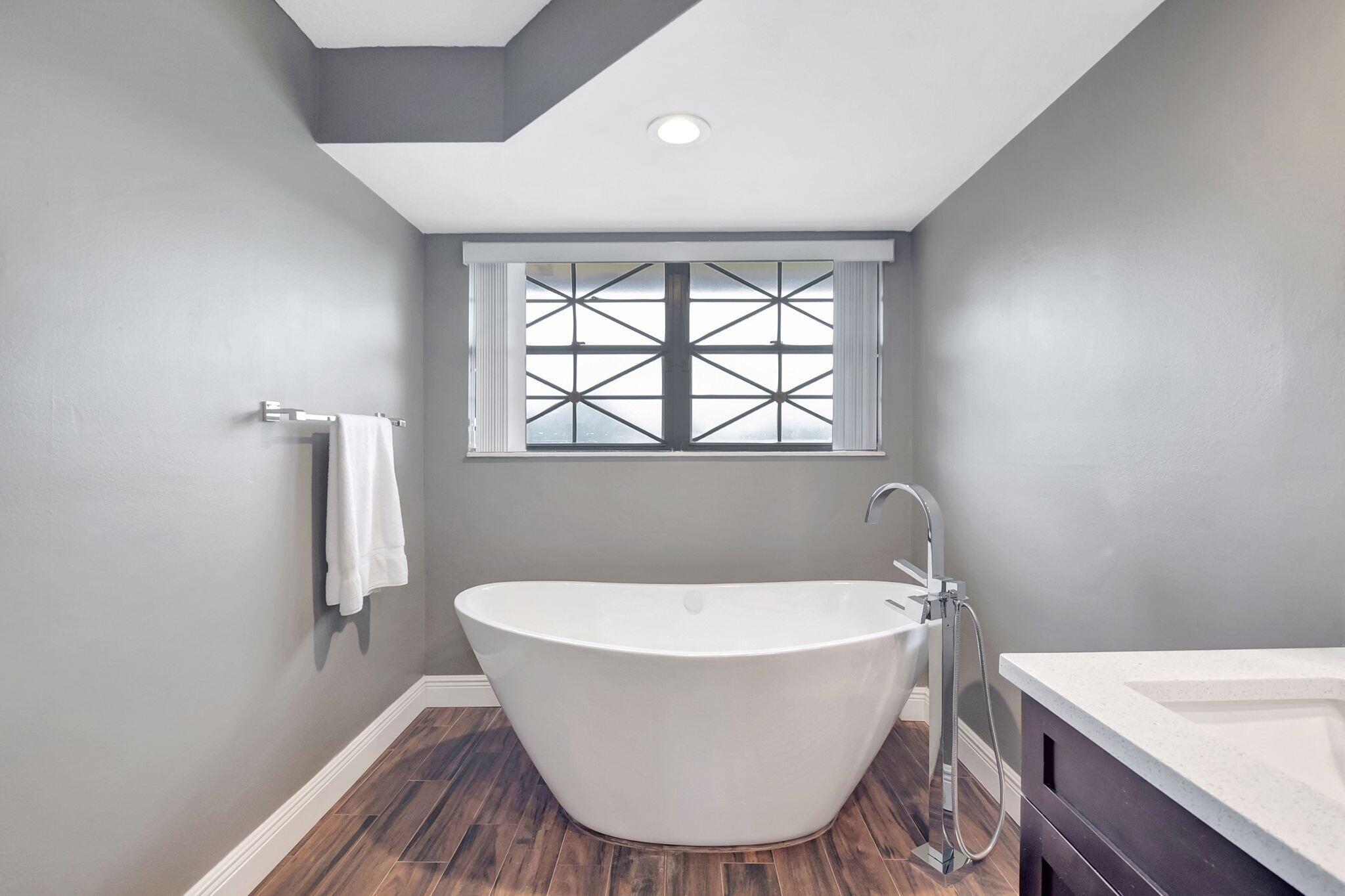 19931 Villa Lante Place