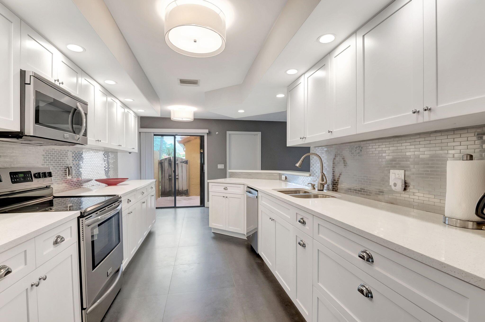 19931 Villa Lante Place