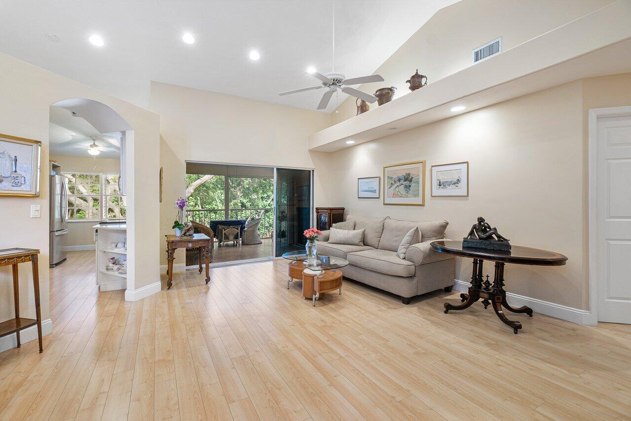 17266 Boca Club Boulevard 1603