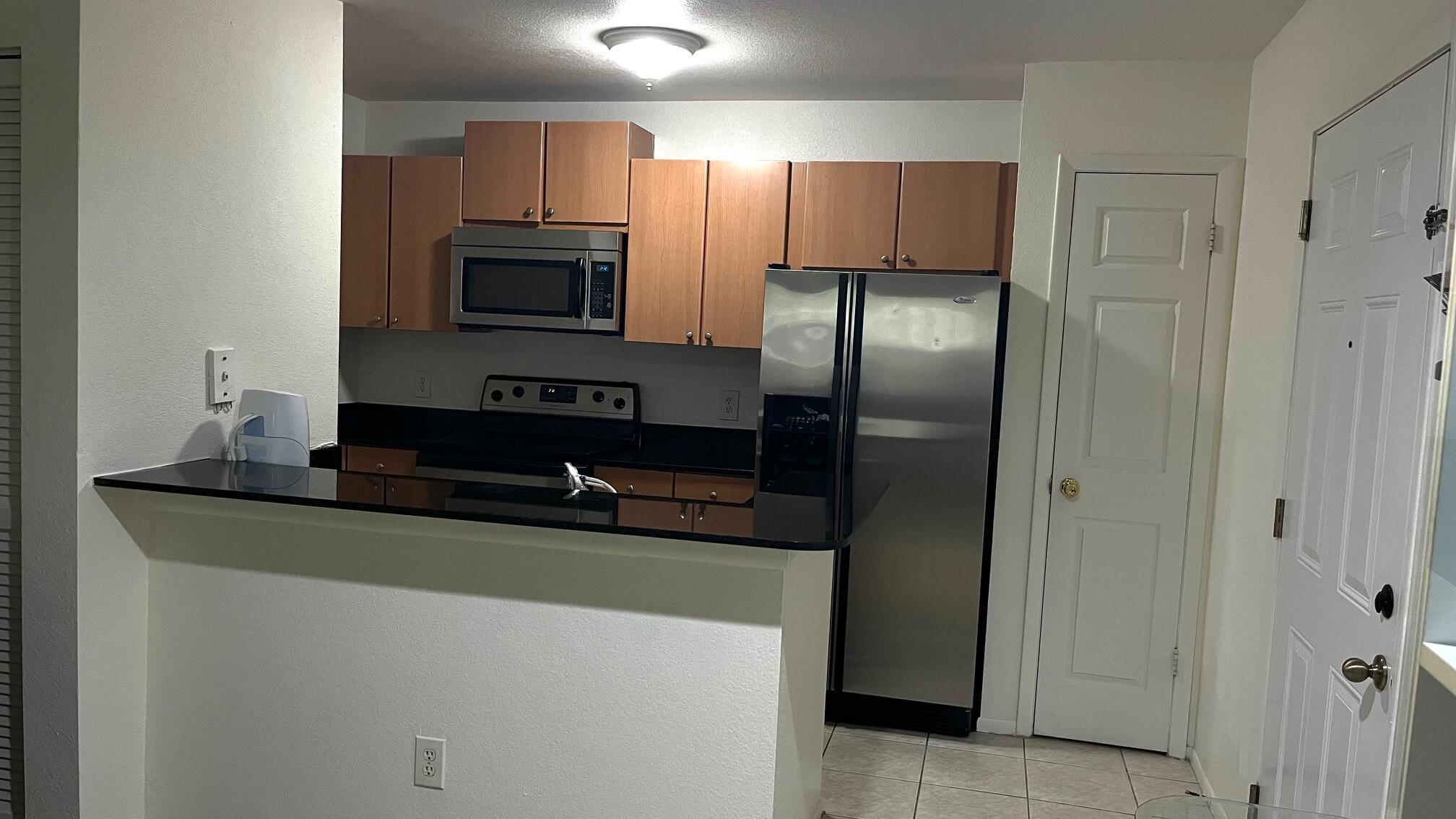1725 Palm Cove Boulevard 2-102