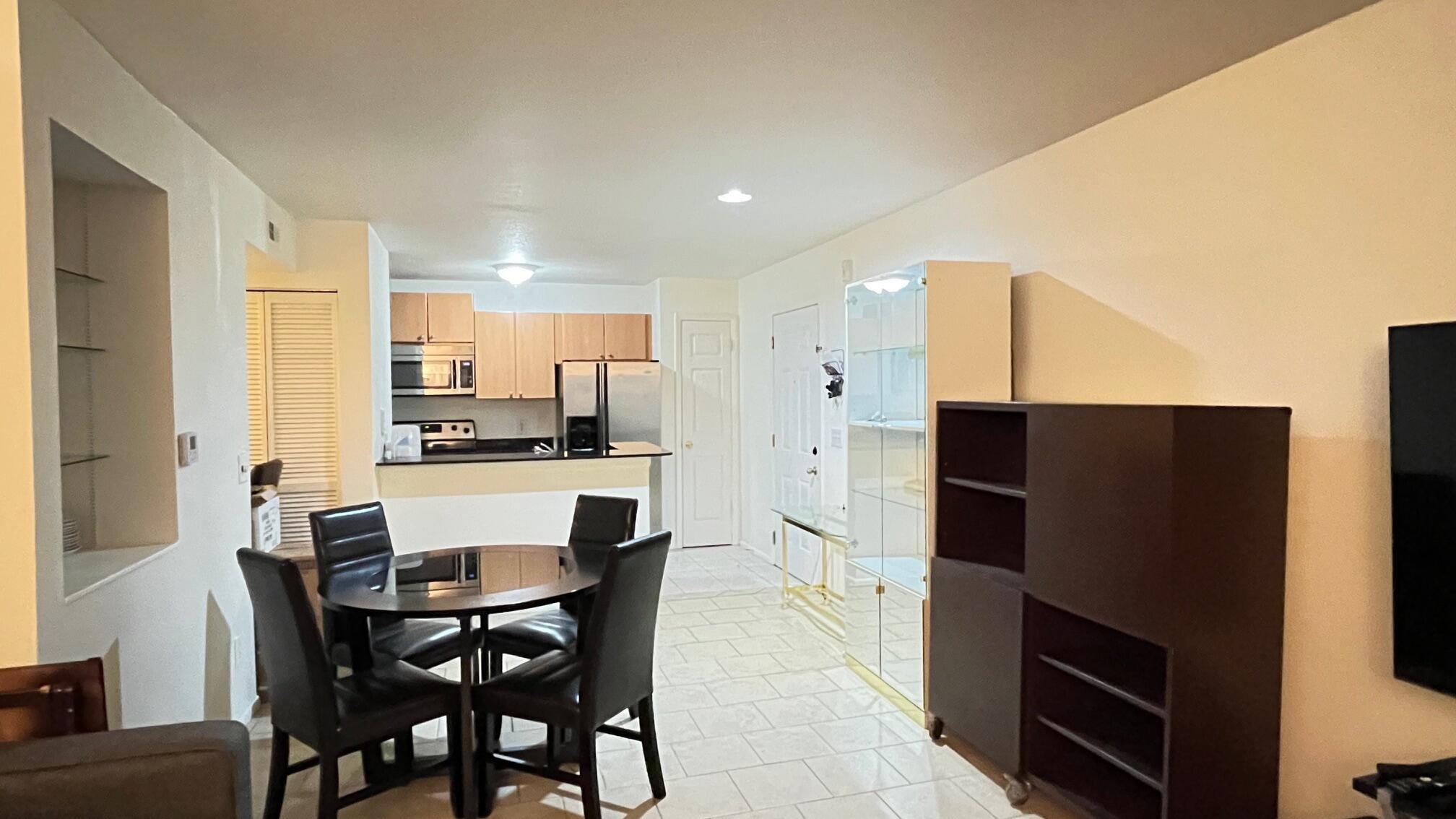 1725 Palm Cove Boulevard 2-102