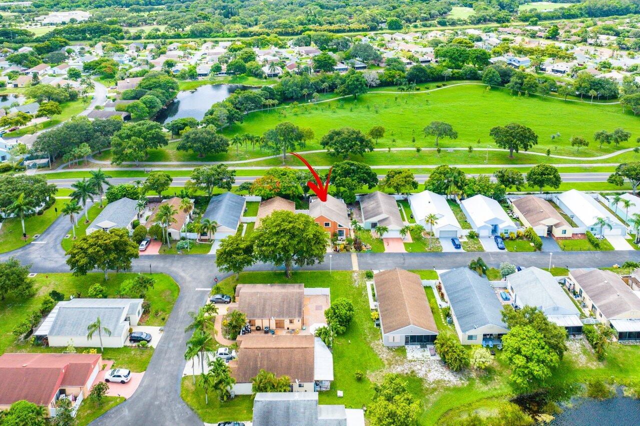 65 Buxton Lane, Boynton Beach