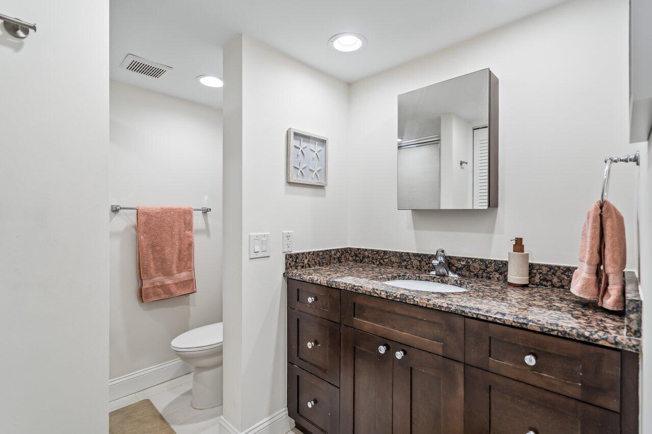 950 Ponce De Leon Road 307