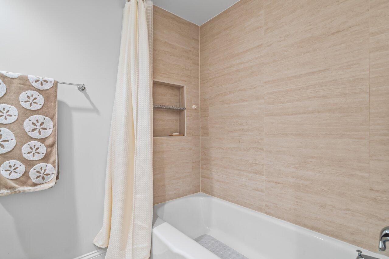 950 Ponce De Leon Road 307