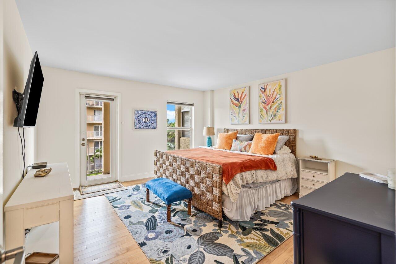 950 Ponce De Leon Road 307