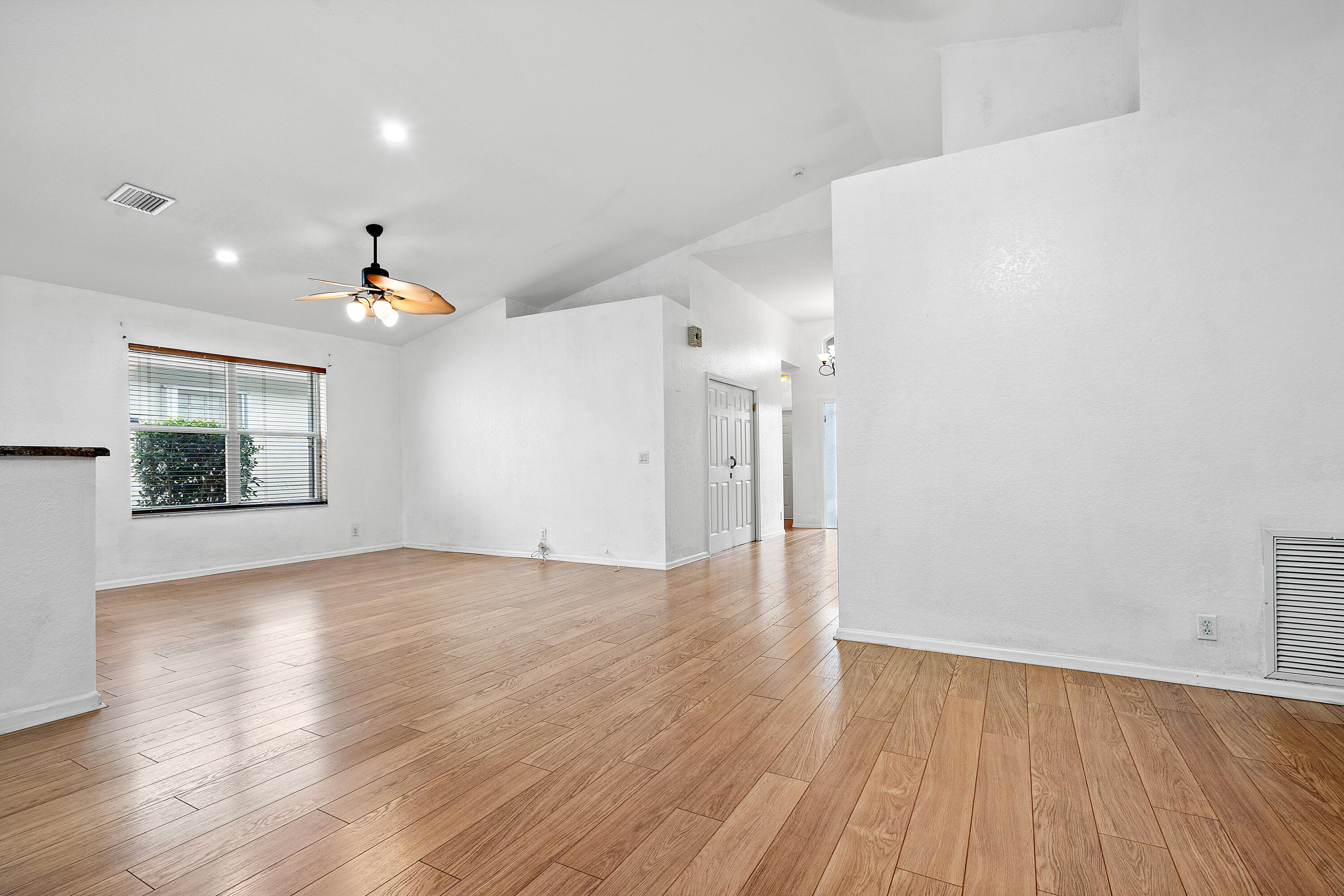 9628 Honeybell Circle, Boynton Beach