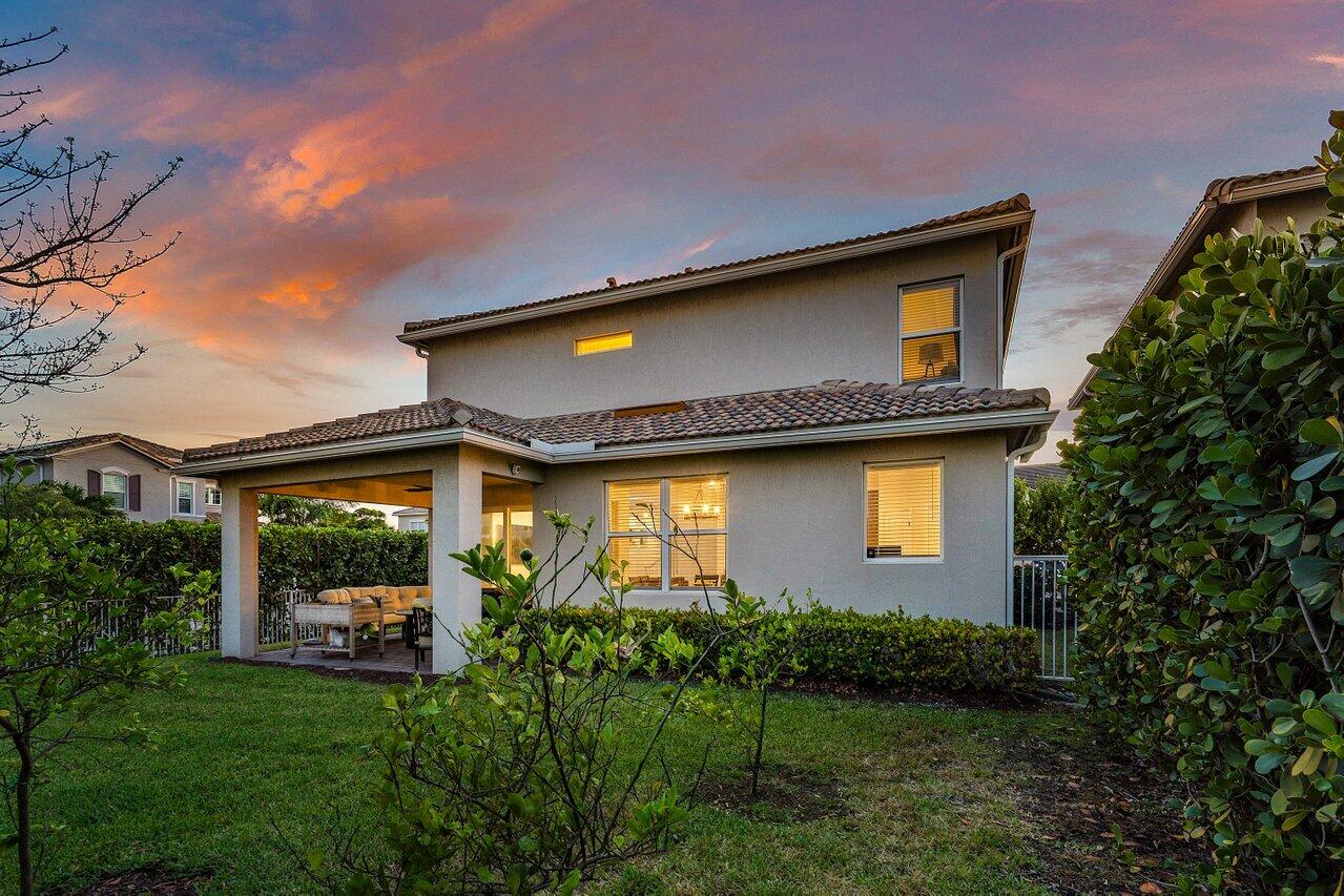 1595 Myrtle Oak Terrace, Hollywood