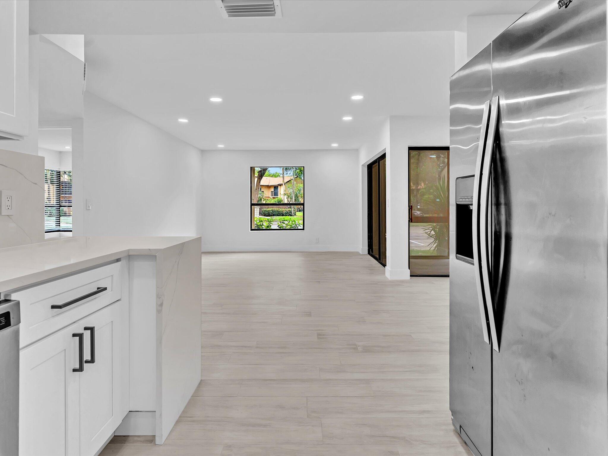 3863 Cocoplum Circle 35108, Coconut Creek Unit: 35108