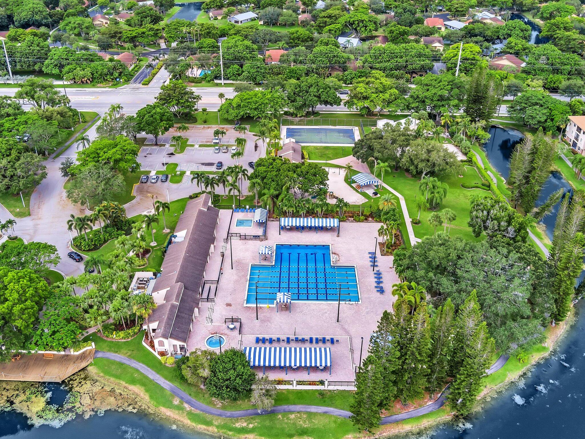 3863 Cocoplum Circle 35108, Coconut Creek Unit: 35108