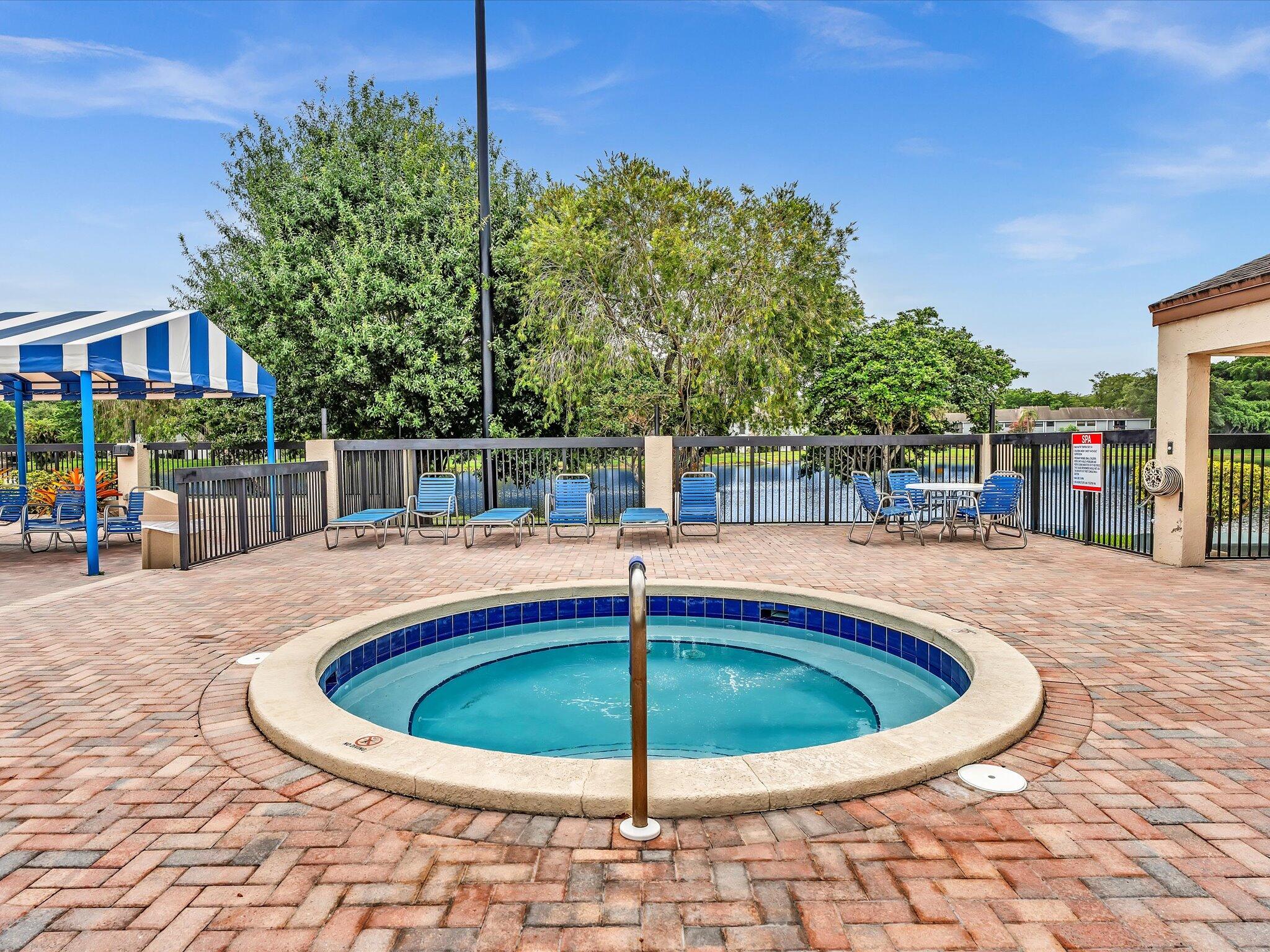 3863 Cocoplum Circle 35108, Coconut Creek Unit: 35108