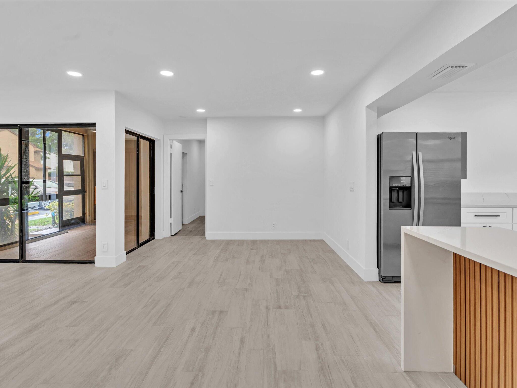 3863 Cocoplum Circle 35108, Coconut Creek Unit: 35108
