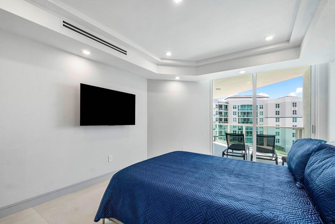 550 SE Mizner Boulevard B709