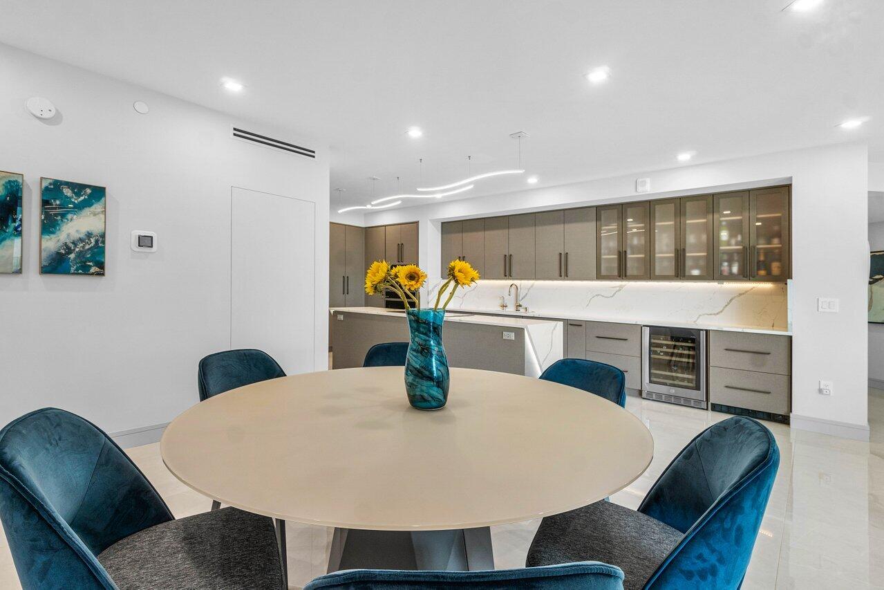 550 SE Mizner Boulevard B709