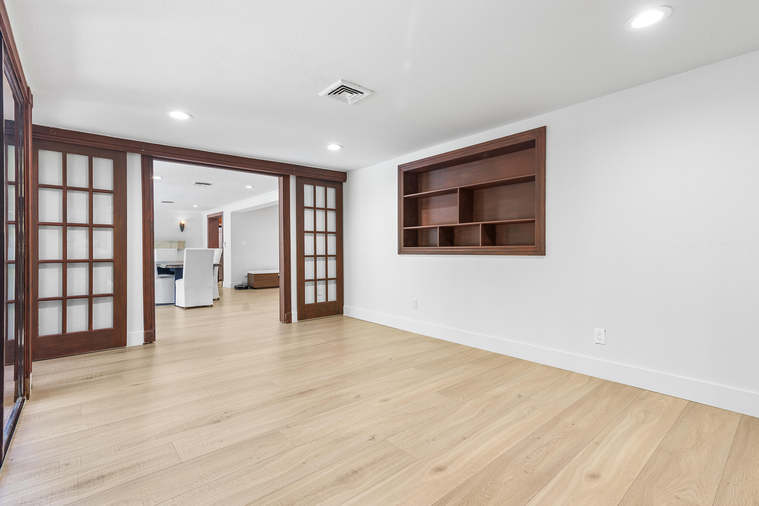450 NW 14th Avenue