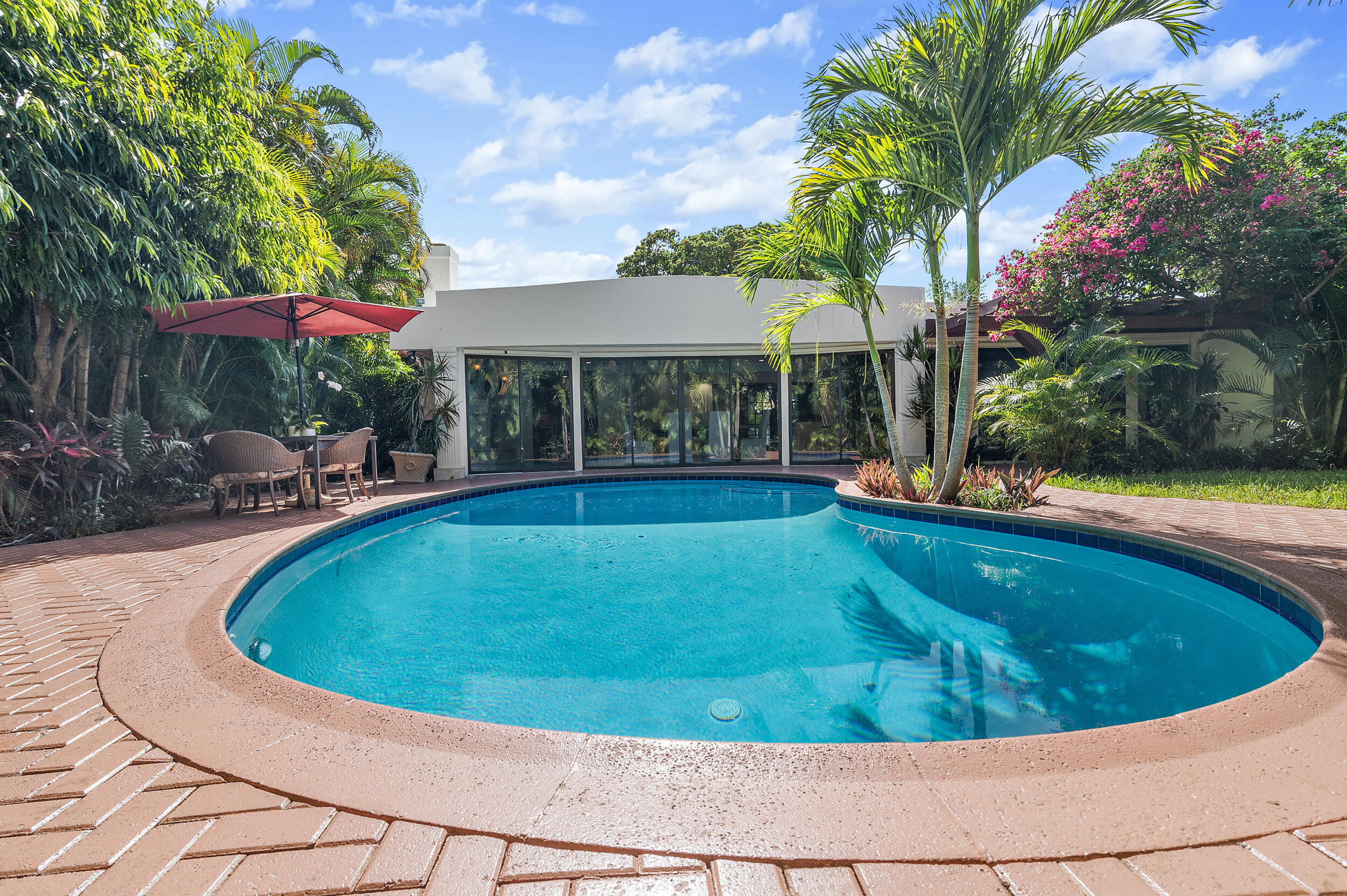 450 NW 14th Avenue