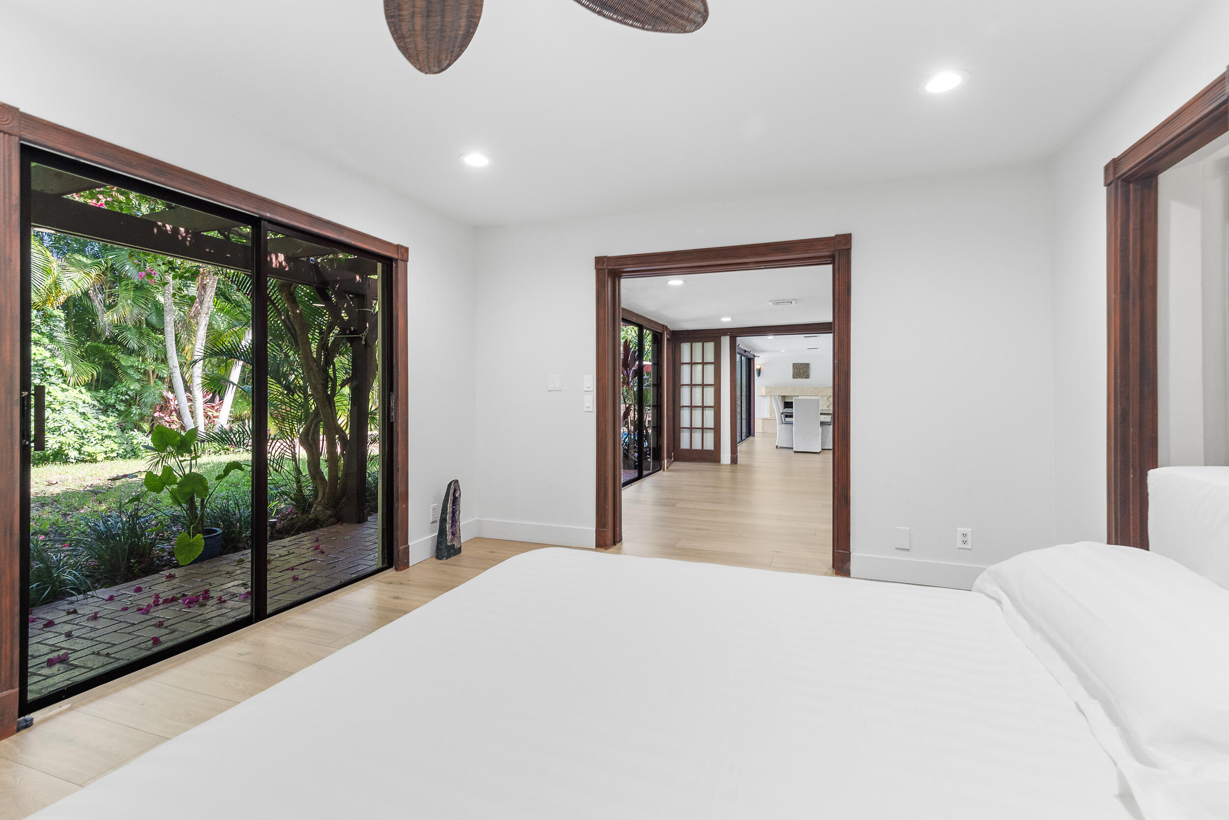 450 NW 14th Avenue