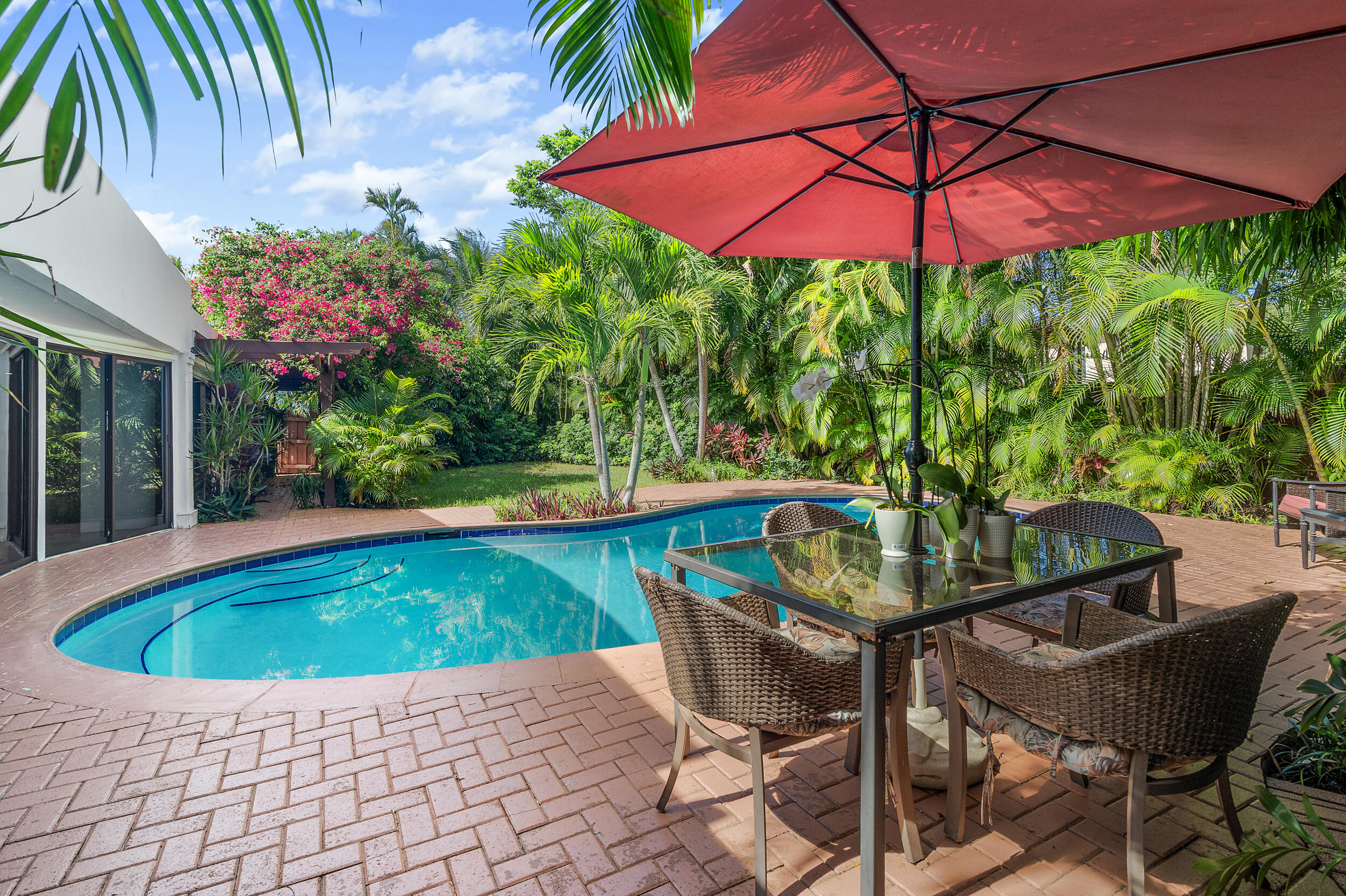 450 NW 14th Avenue