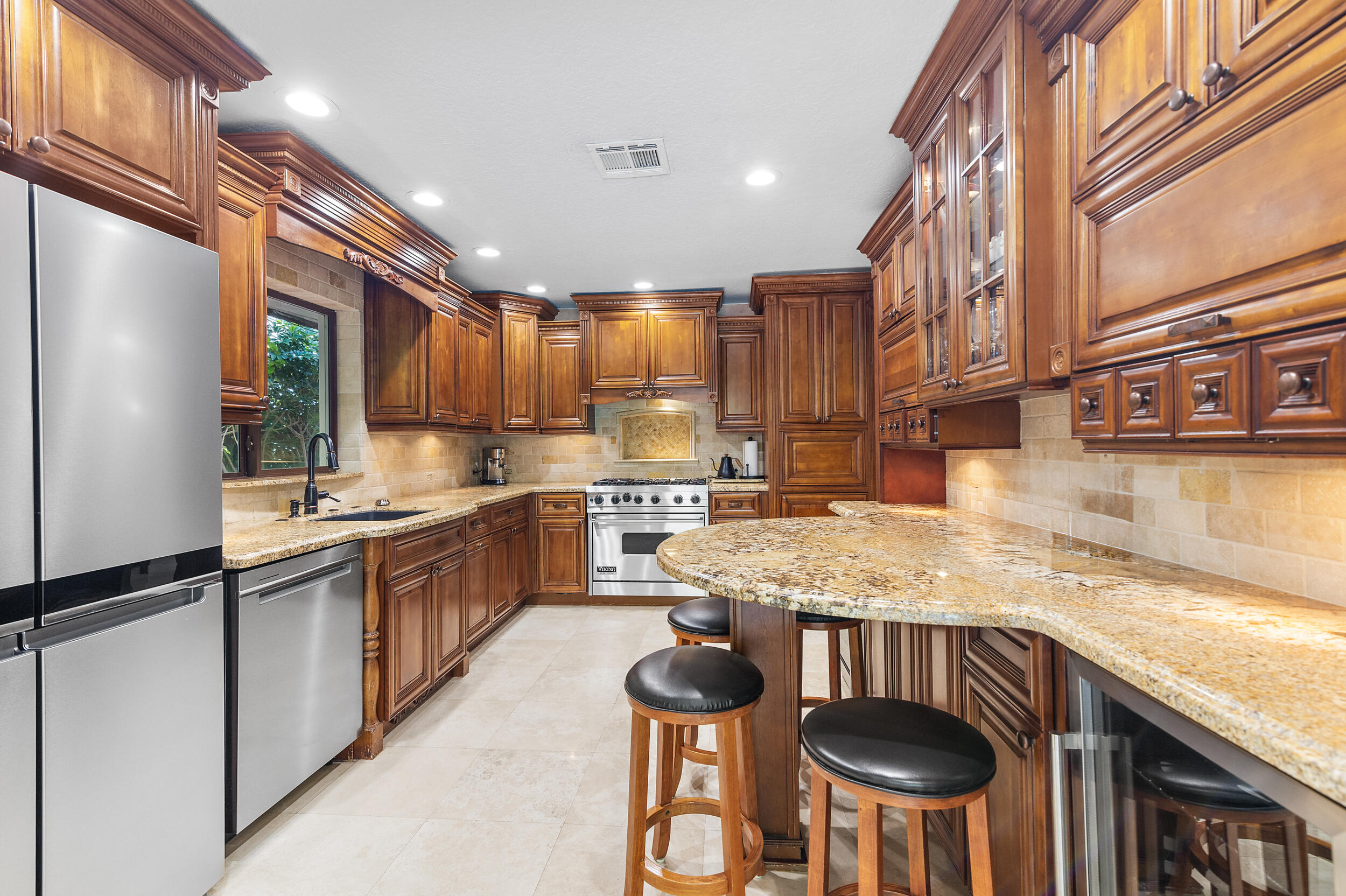 450 NW 14th Avenue