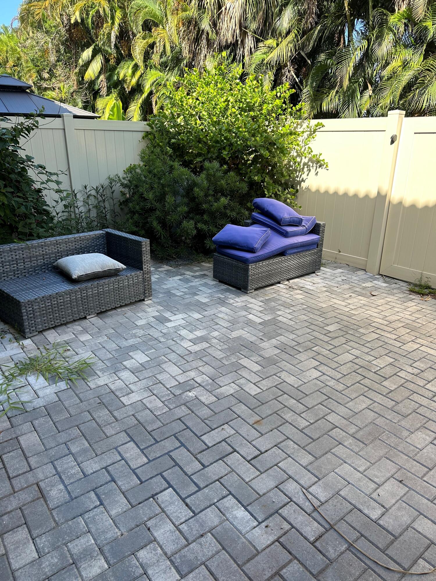 236 Lake Monterey Circle 236