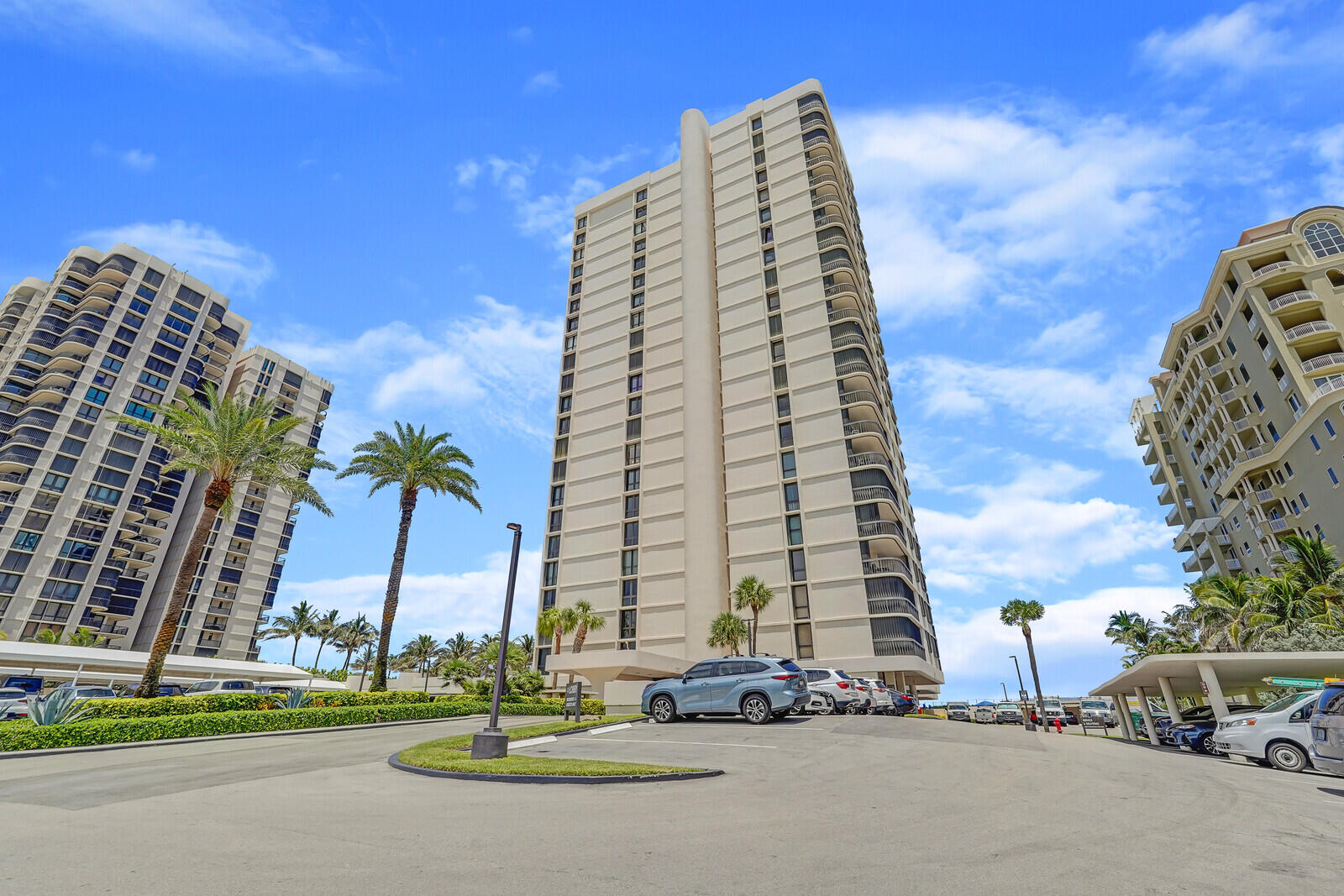 5380 N Ocean Drive 6e