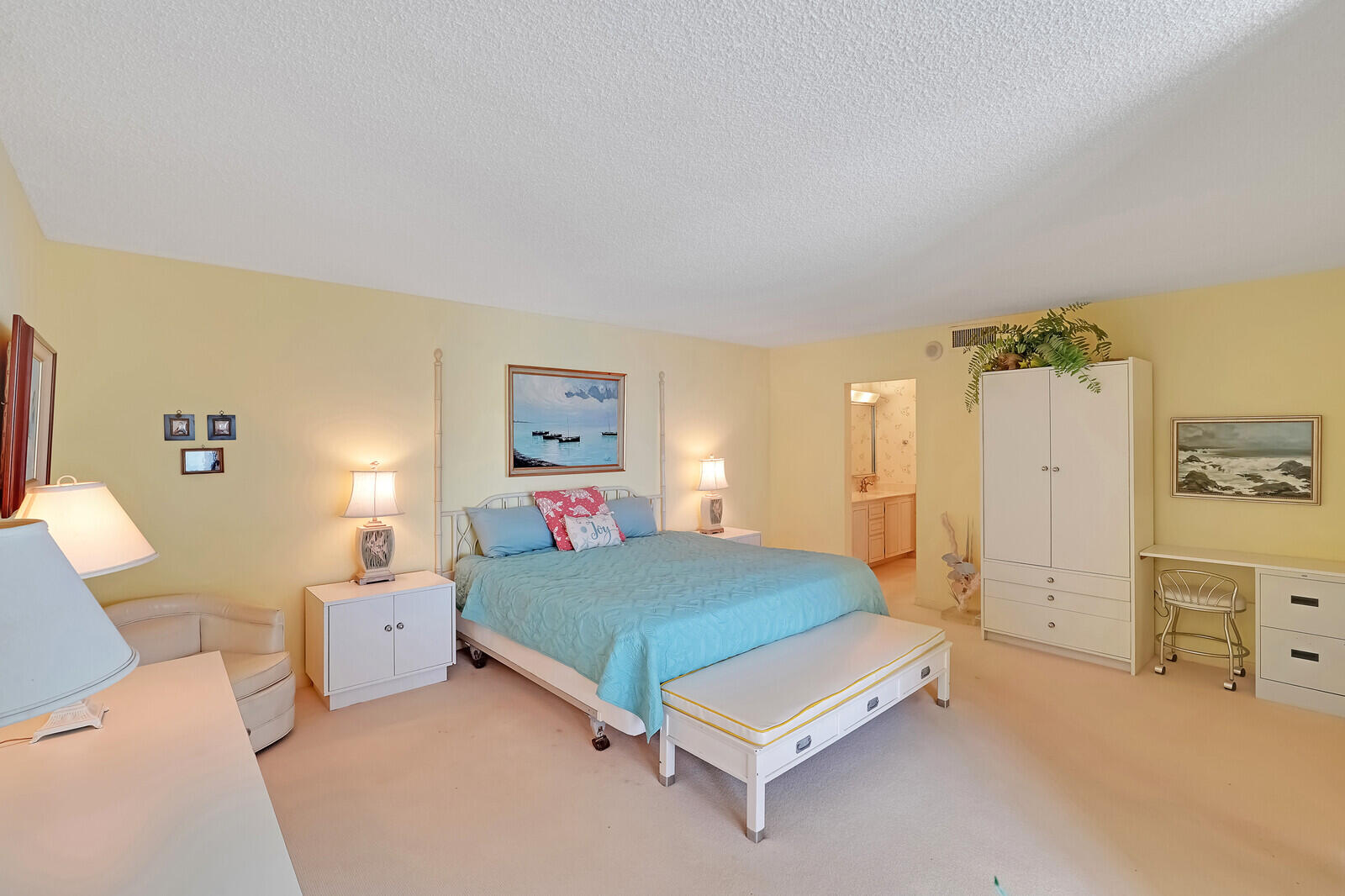 5380 N Ocean Drive 6e