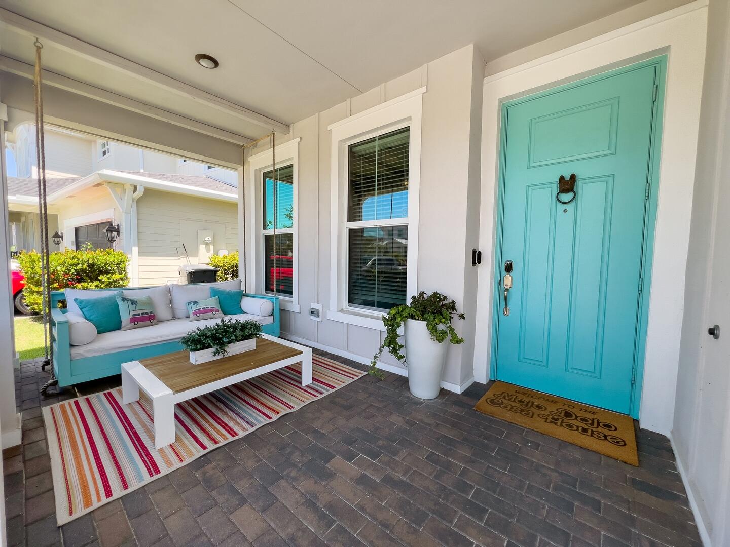 864 Sterling Pine Place, Loxahatchee