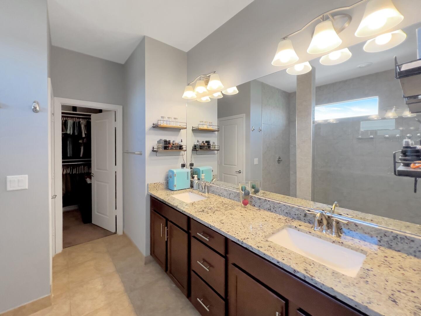 864 Sterling Pine Place, Loxahatchee