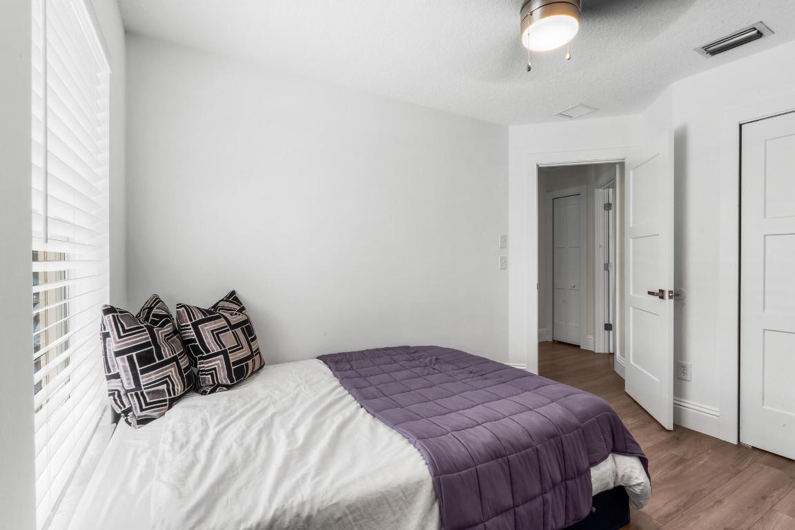 738 NW 42nd Way, Deerfield Beach