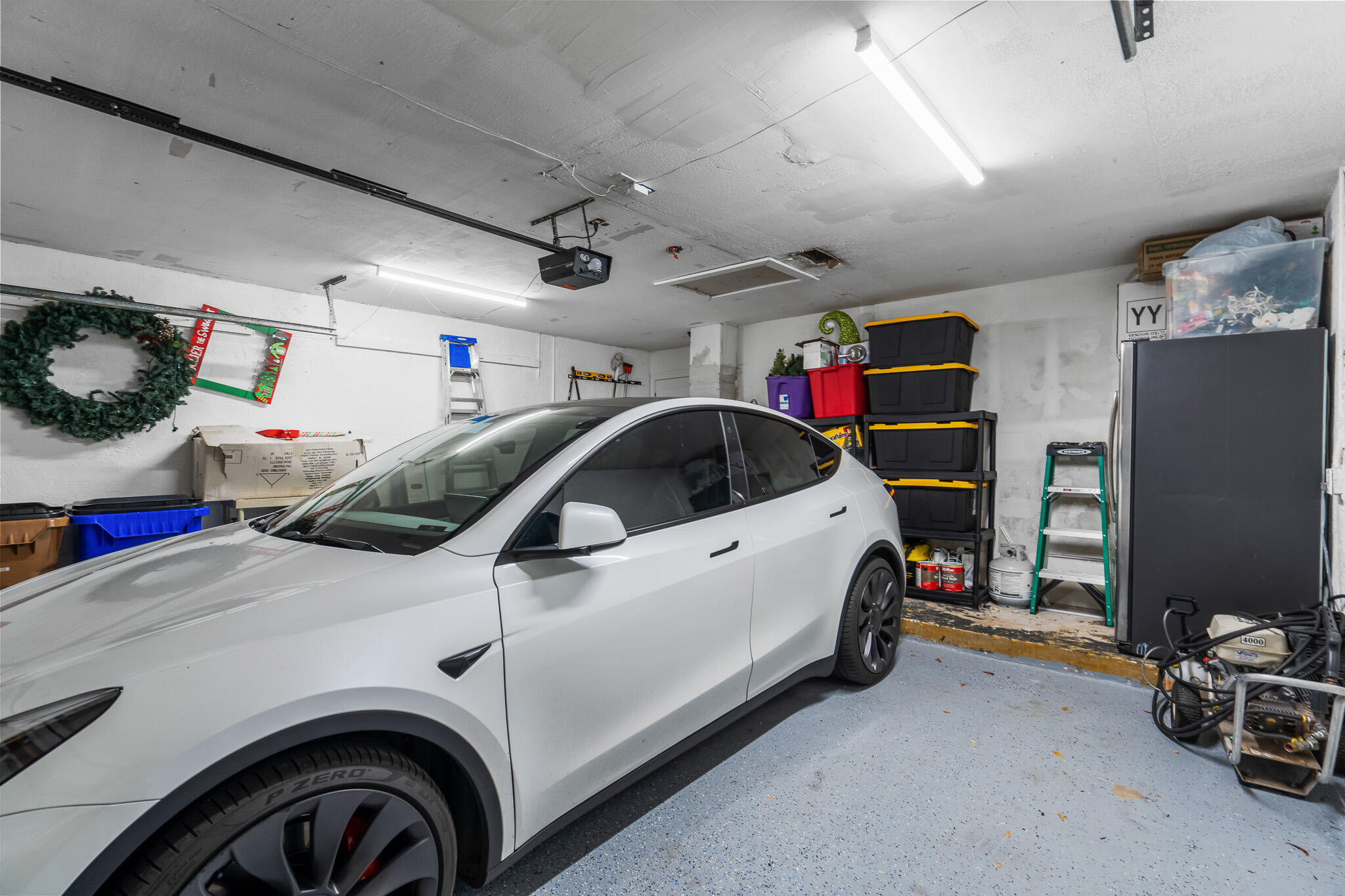 738 NW 42nd Way, Deerfield Beach