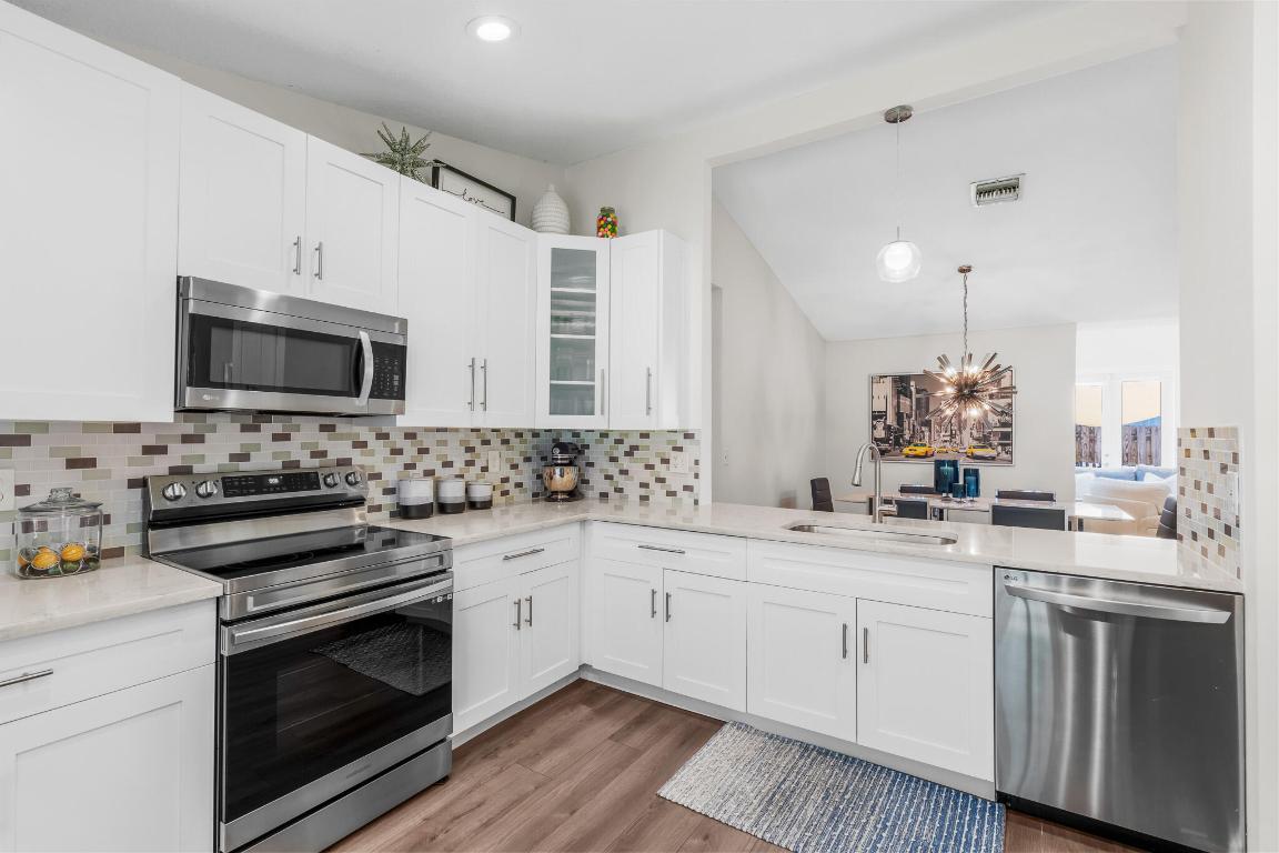 738 NW 42nd Way, Deerfield Beach