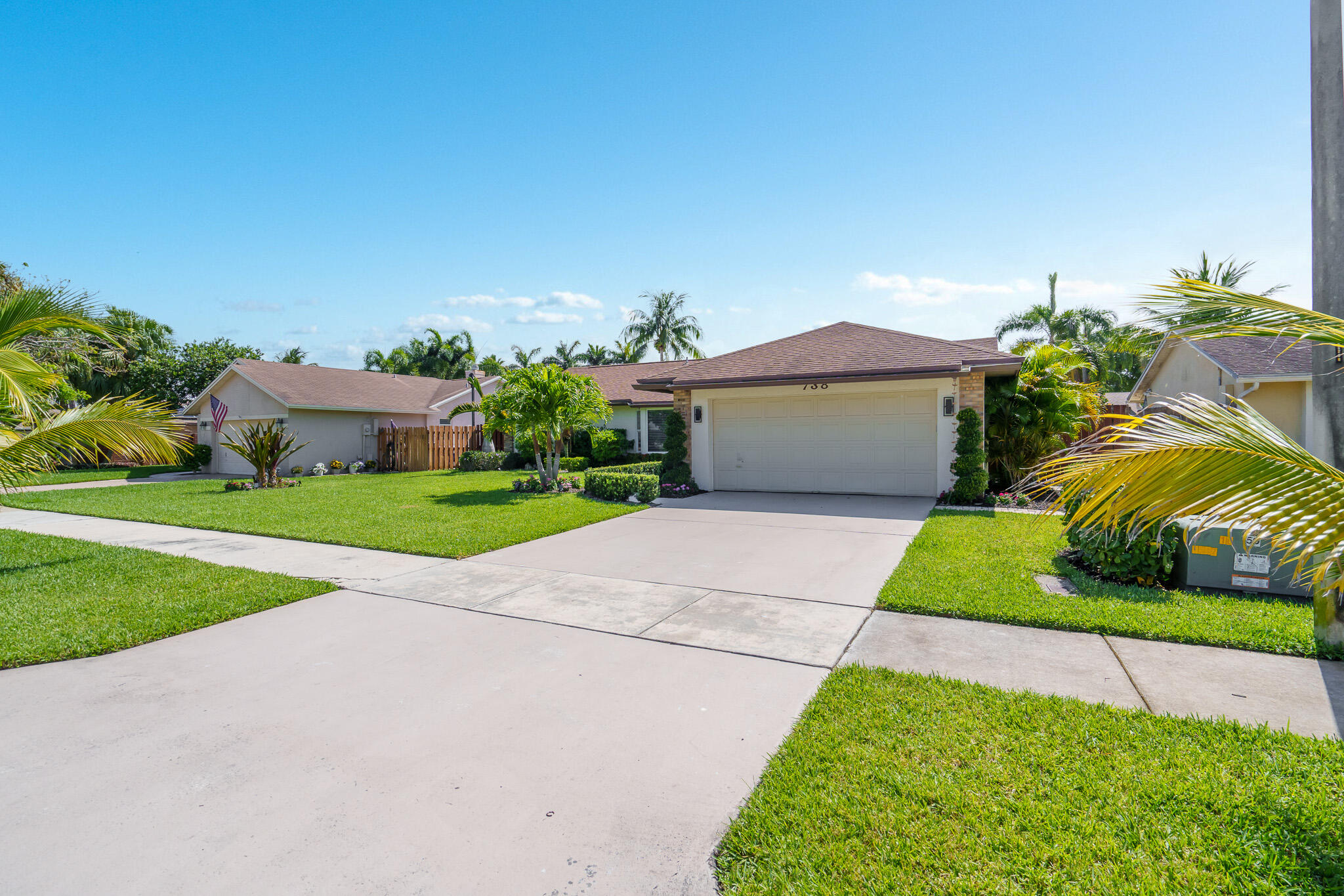 738 NW 42nd Way, Deerfield Beach