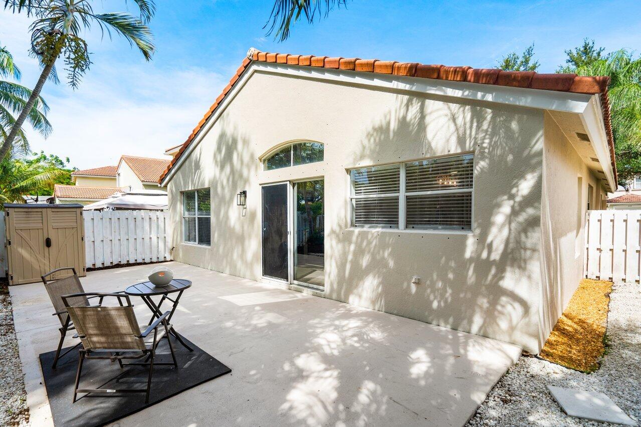 6705 Green Island Circle