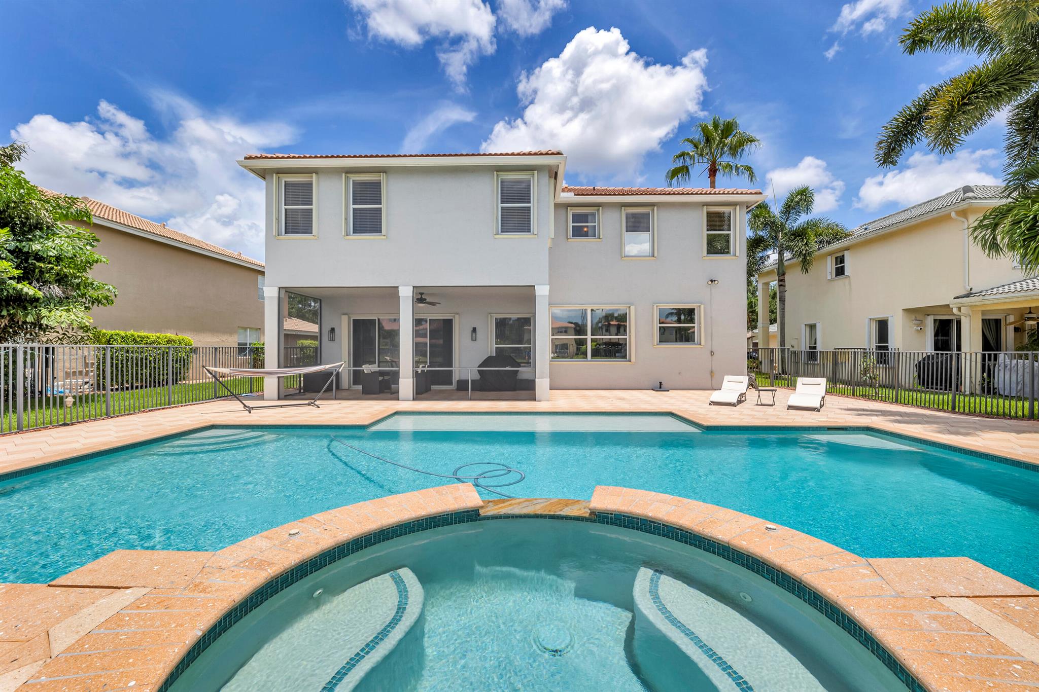 15619 Messina Isle Court