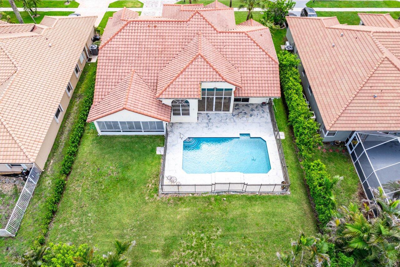 20284 Hacienda Court