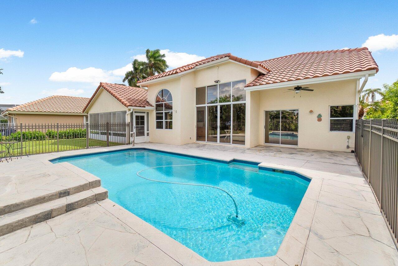 20284 Hacienda Court