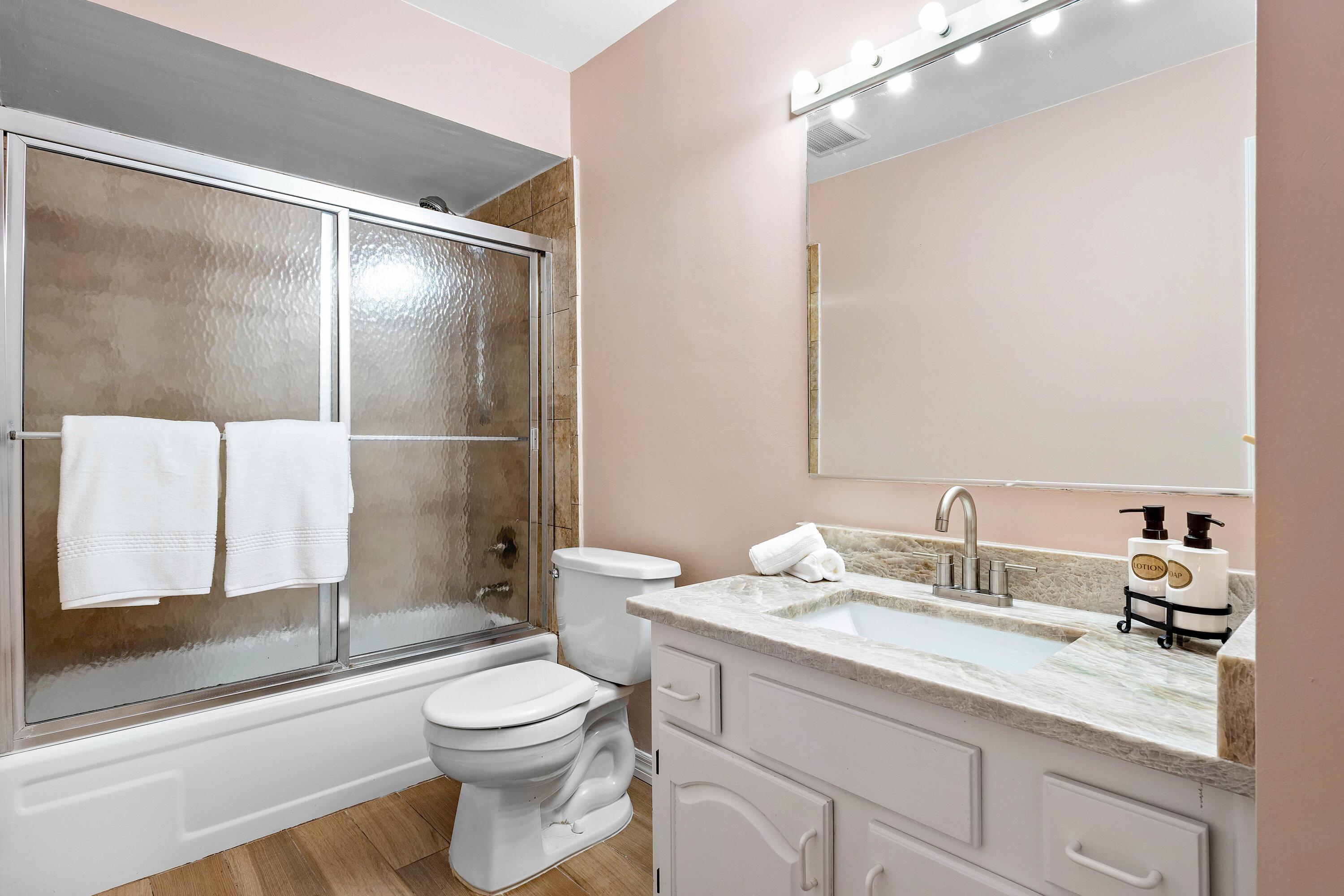 4 Atrium Circle A, Atlantis Unit: A