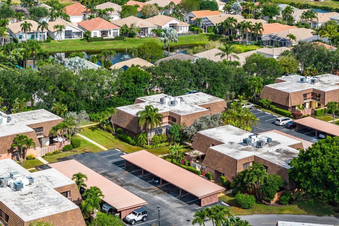 4 Atrium Circle A, Atlantis Unit: A