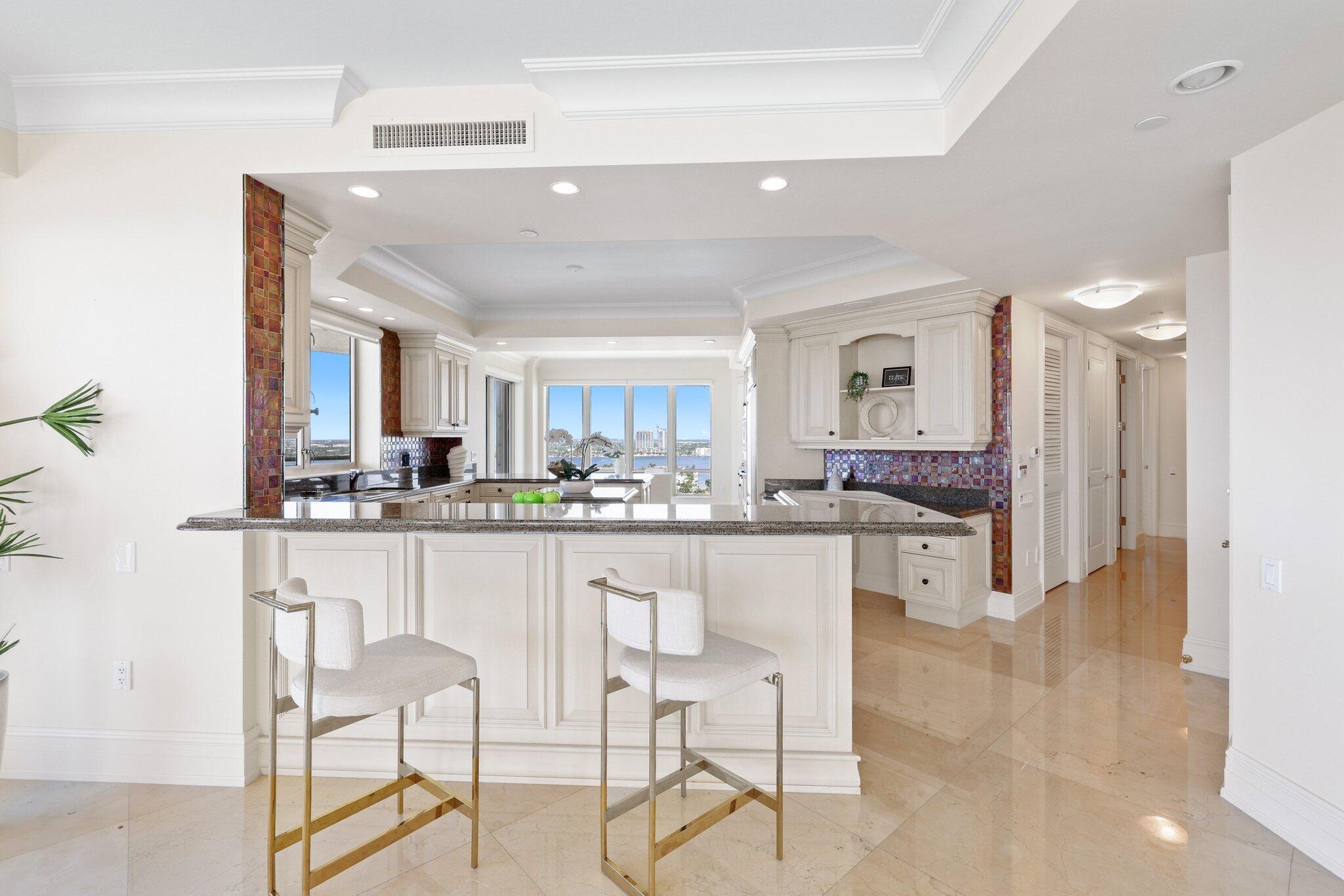 3920 N Ocean Drive 20a