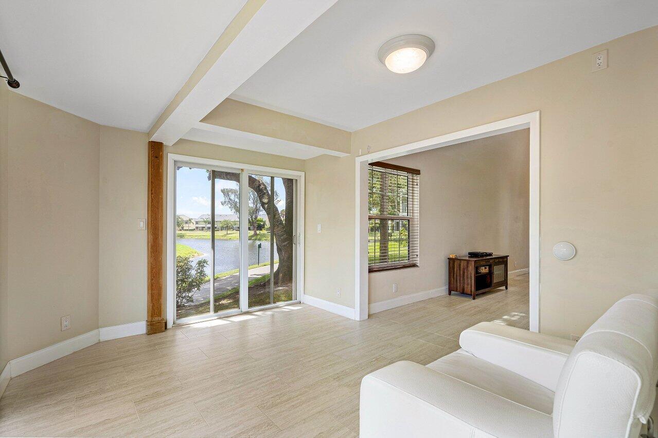 5295 Buckhead Circle (1030)