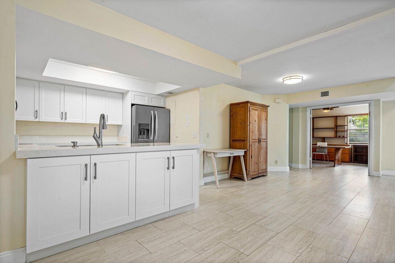 5295 Buckhead Circle (1030)