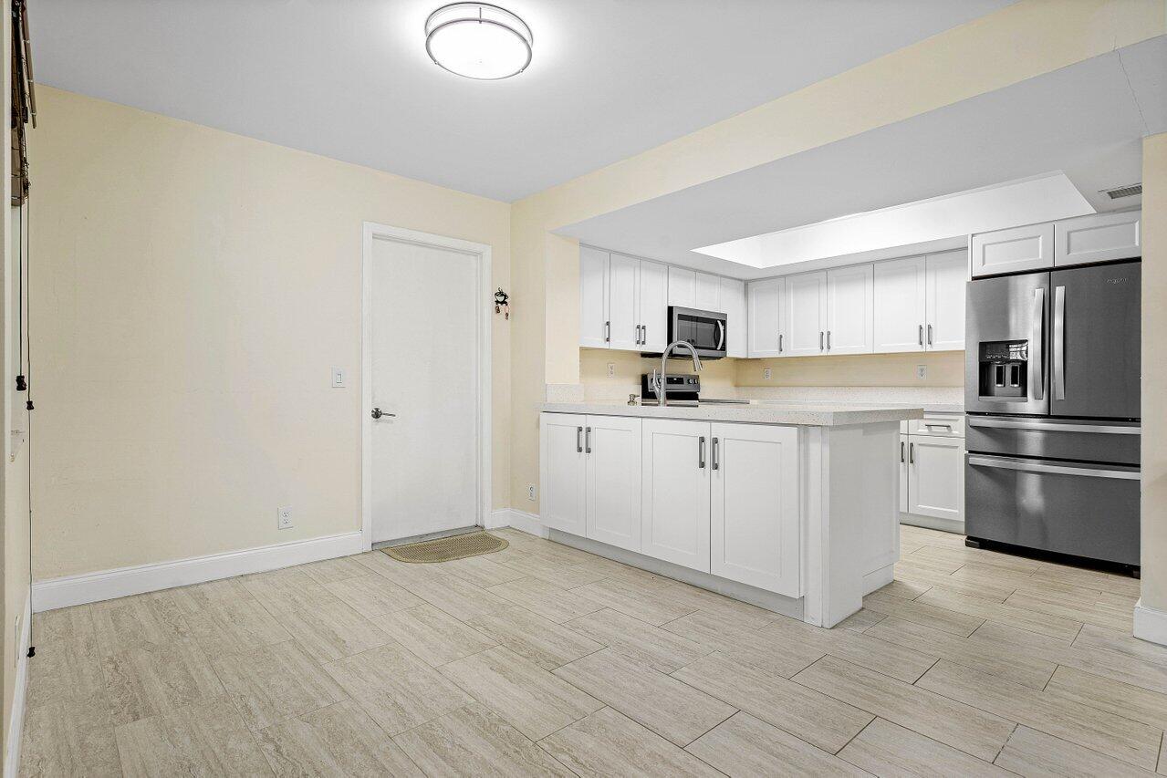 5295 Buckhead Circle (1030)