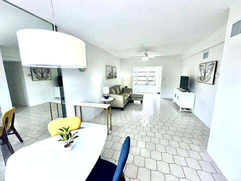 6500 Winfield Boulevard 103, Margate Unit: 103