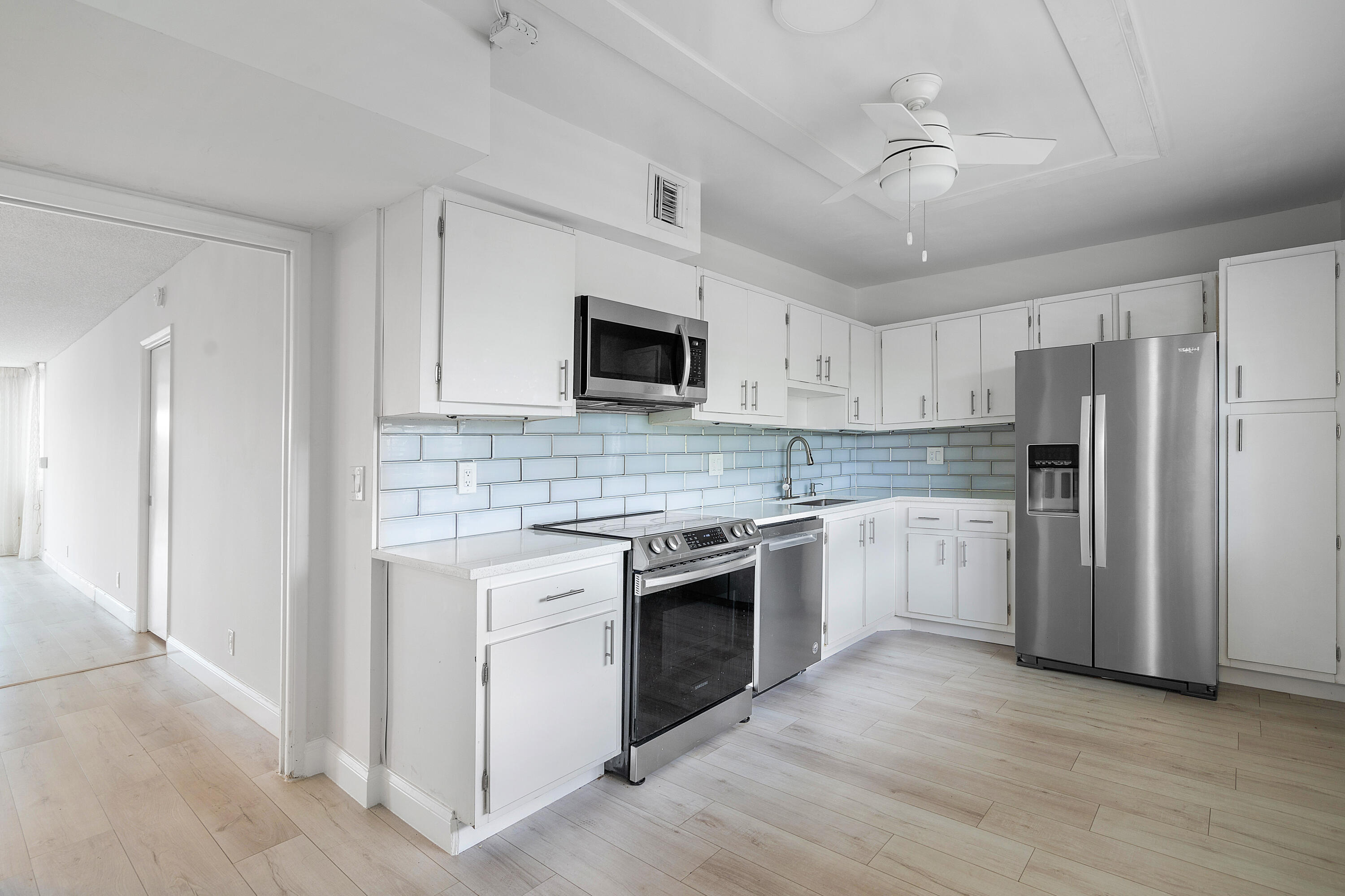 4020 W Palm Aire Drive 402, Pompano Beach Unit: 402