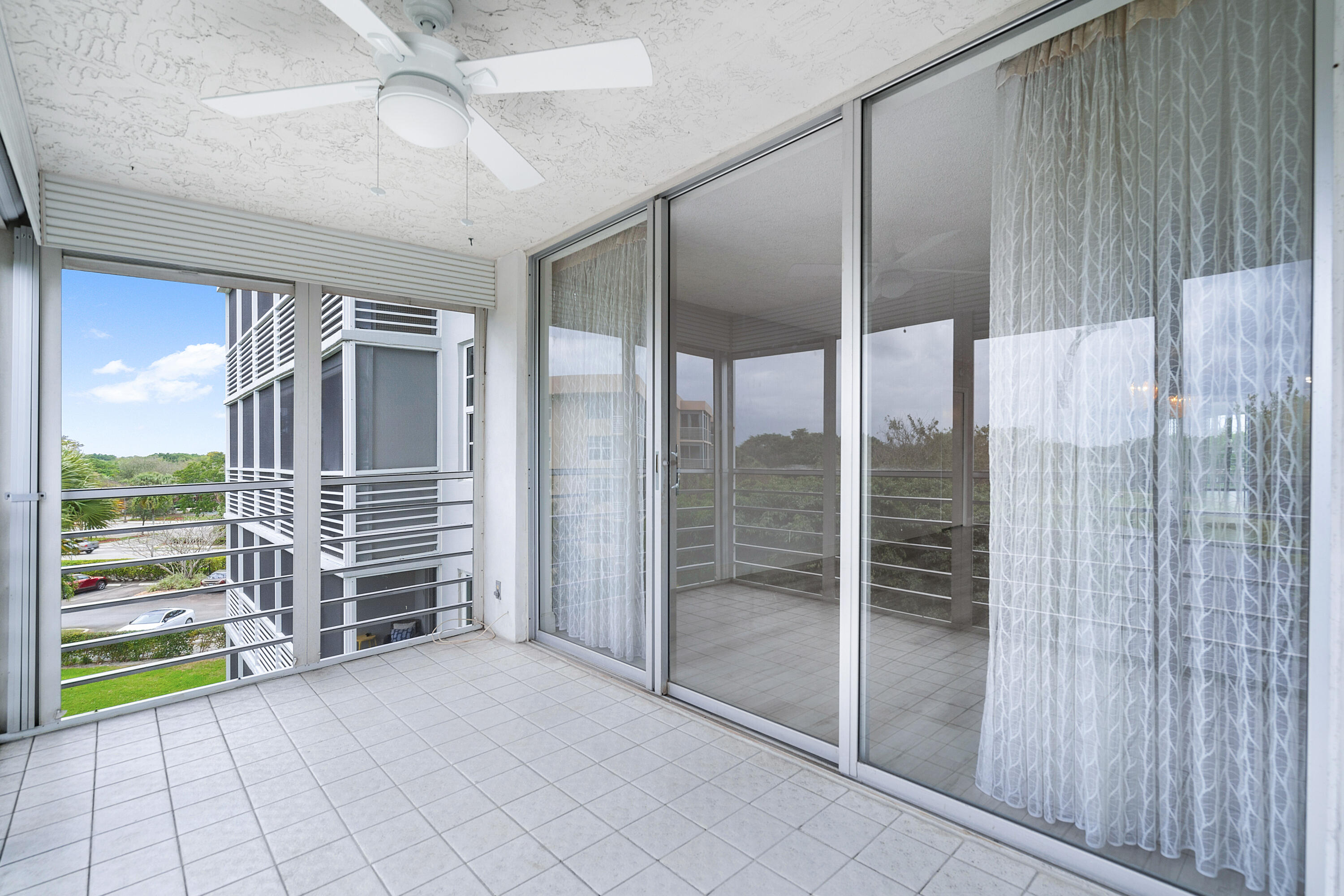 4020 W Palm Aire Drive 402, Pompano Beach Unit: 402