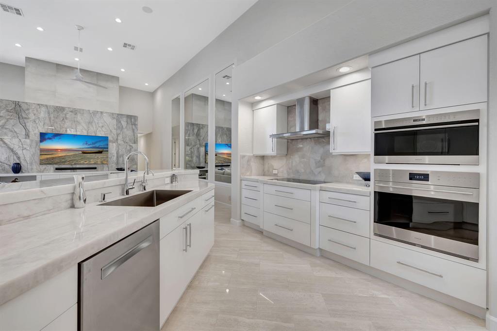 6192 NW 24th Terrace