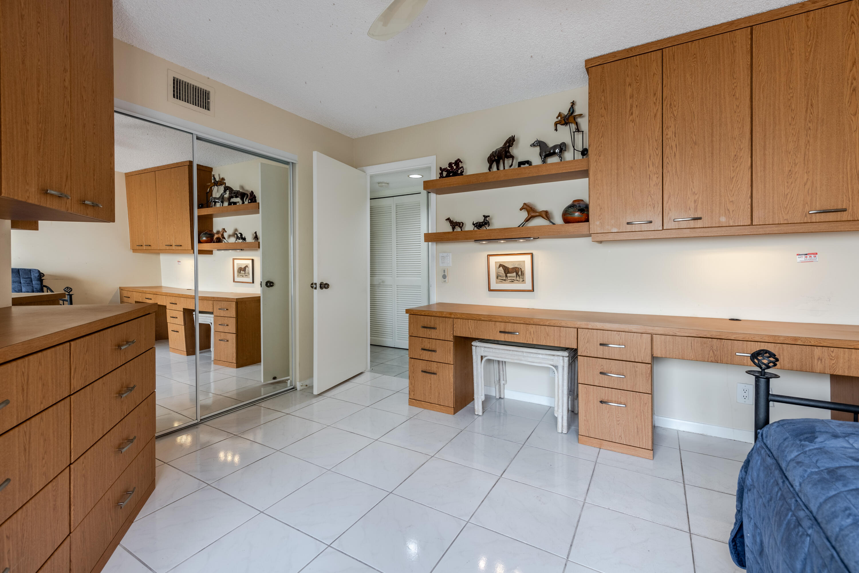 7563 Glendevon Lane, 1301, Delray Beach Unit: 1301