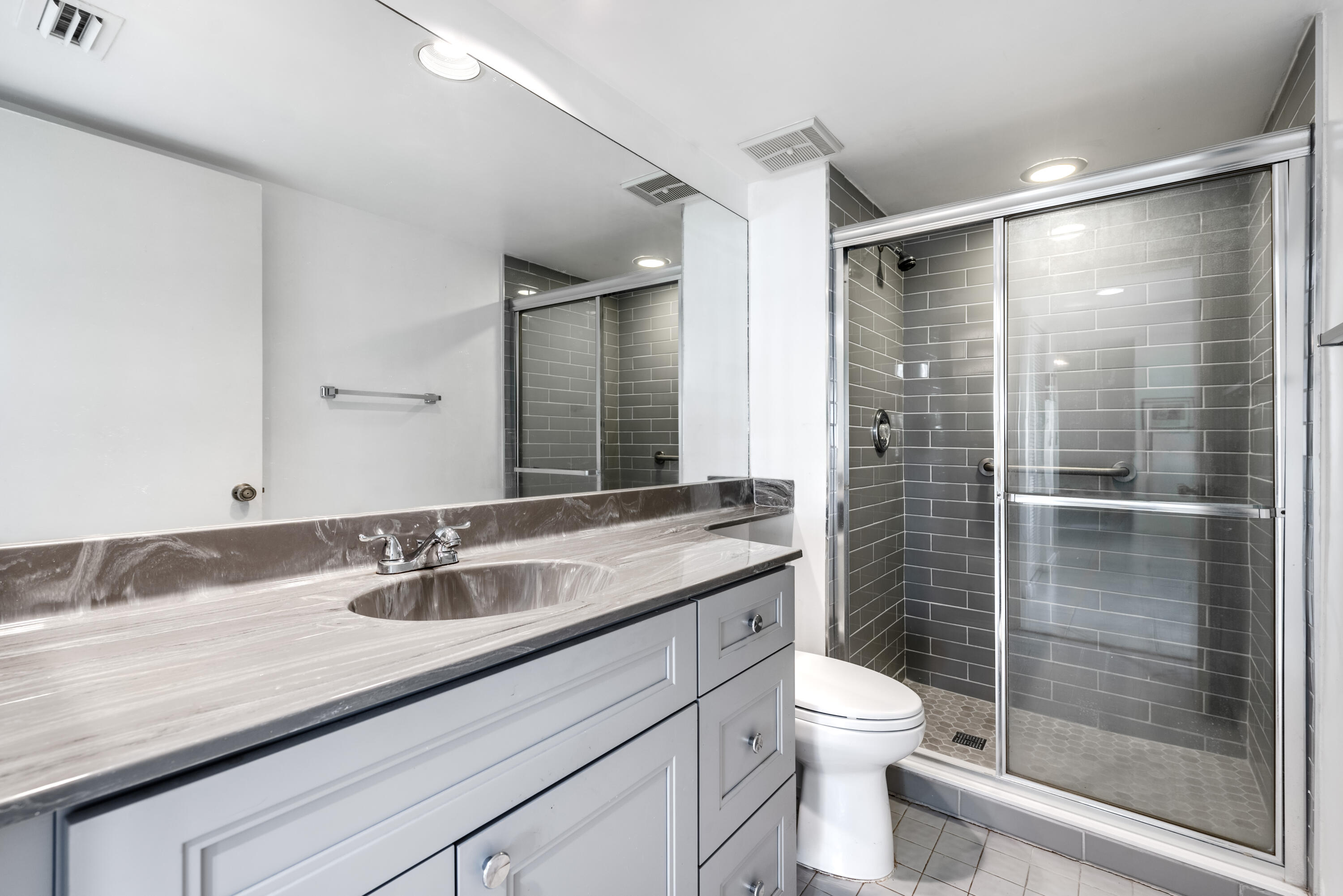 7563 Glendevon Lane, 1301, Delray Beach Unit: 1301