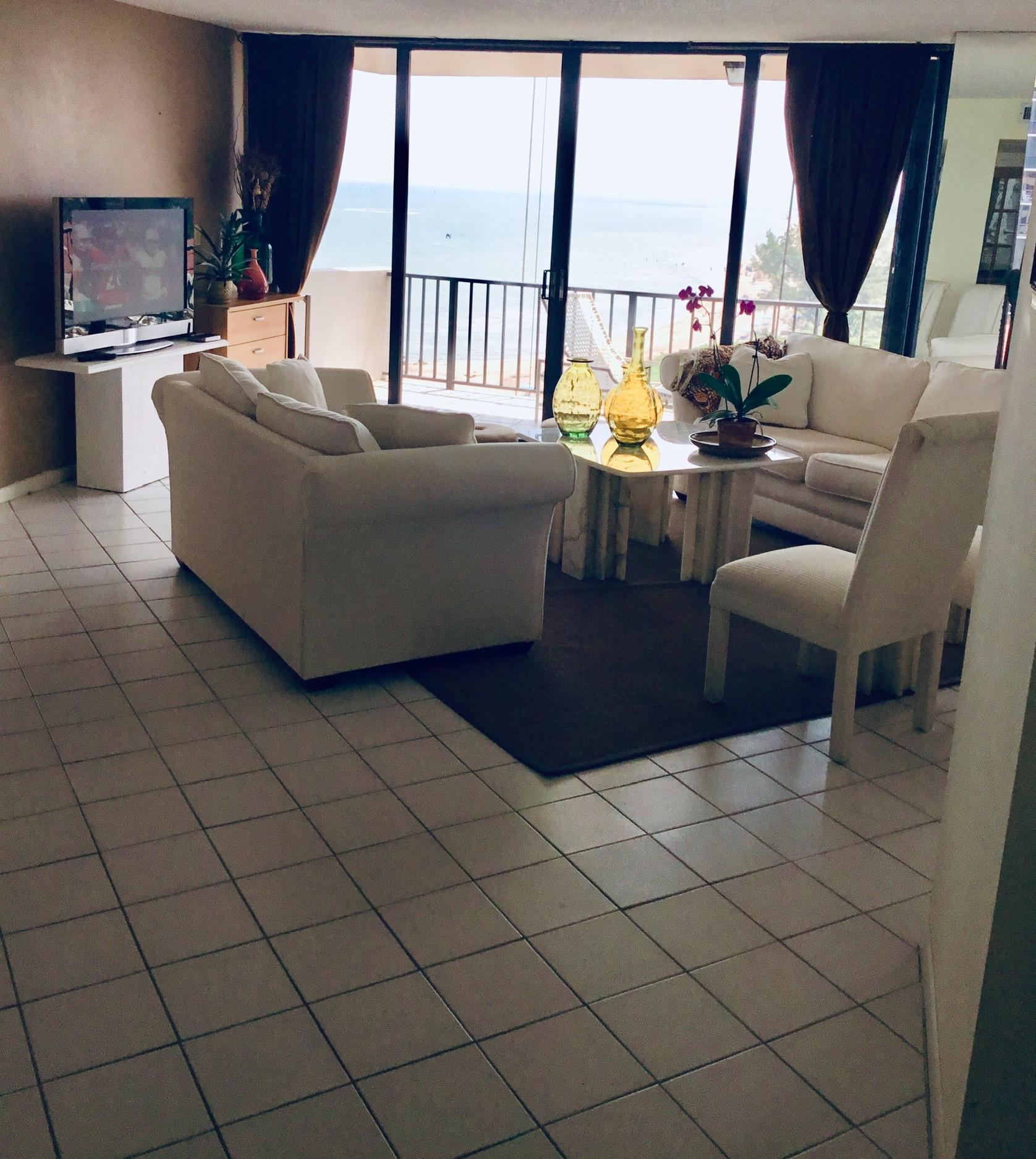 4200 N Ocean Drive 1-902